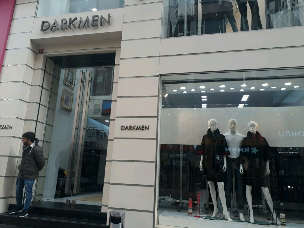 DARKMEN Merter wholesale showroom facade